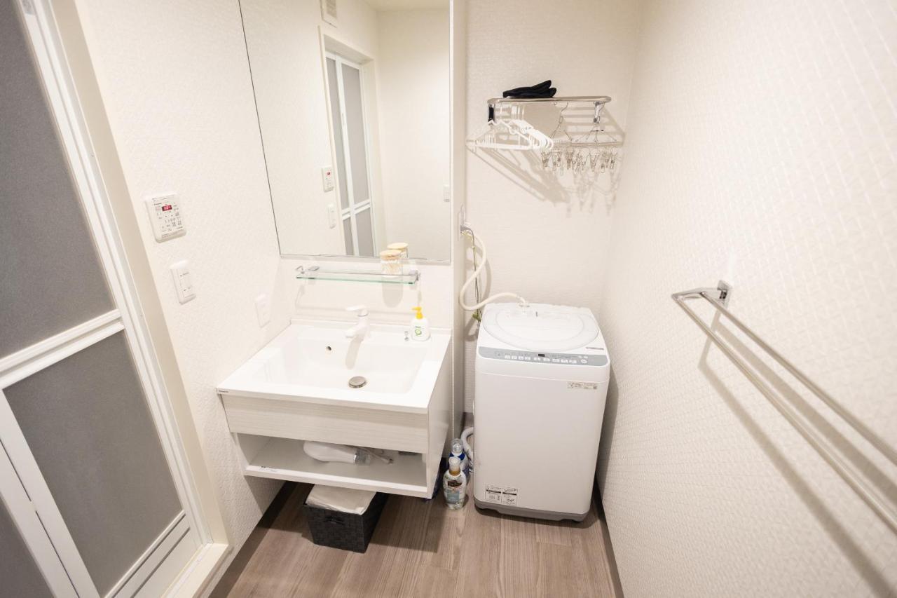 “1st Room” 内装デザイナー監修！30㎡ 最大6名 経堂駅から徒歩5分 築浅 良質な暮らしを Apartment